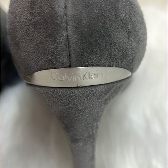 Calvin Klein grey Jozie heeled booties Size 9.5 Bin 15 - Picture 11 of 12